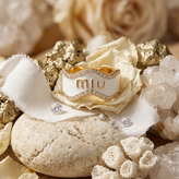 انگشتر زنانه برند miumiu(کد۳۰۰۷)؛شاهکار اشرافی میو میو؛ نهایت شکوه و برازندگی بر دستان شما